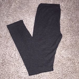 Dark grey leggings